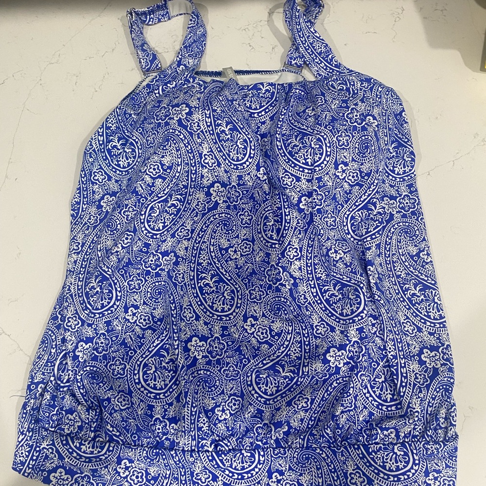 Lands End Swim Blue Built in Bra Tankini Top Swimwear Wide Strap Womens Size 6